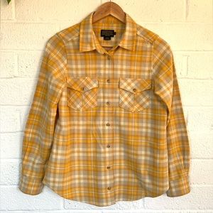 Pendleton 100% Wool Pearl Snap button down long sleeve yellow plaid shirt